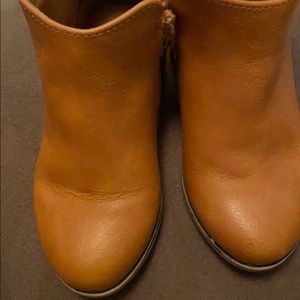 Cat and Jack’s girl boots